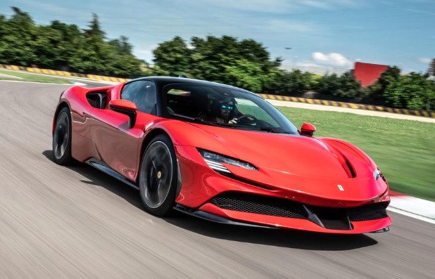 Ferrari SF90 Stradale